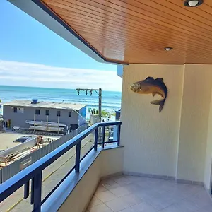 Beira Do Mar Meia Praia
